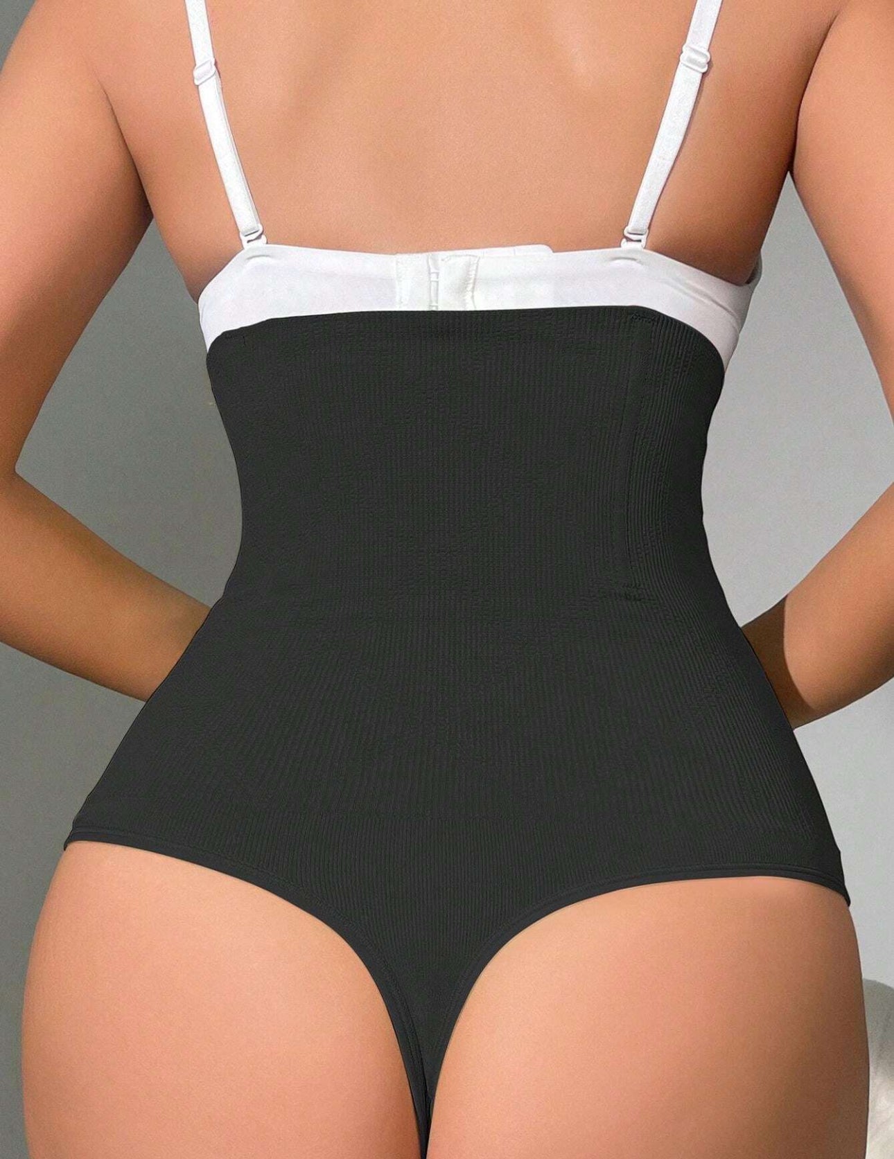 G-string With Wires